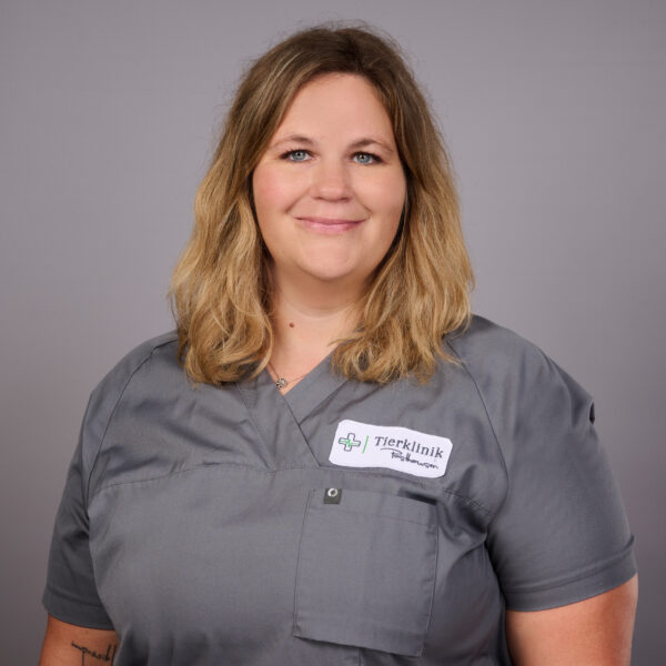 Portraitfoto von Dr. Kathrin Spiegel